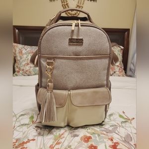 NWOT Itzy Ritzy Vanilla Latte Boss